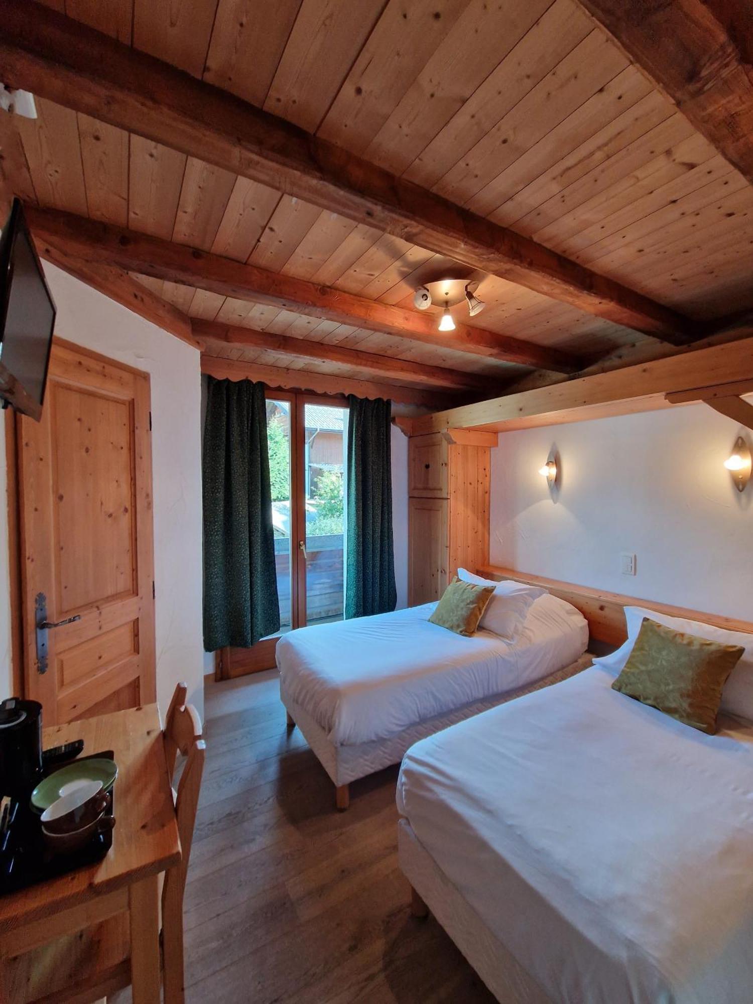 Fleur Des Neiges Hotel Morzine Exterior photo