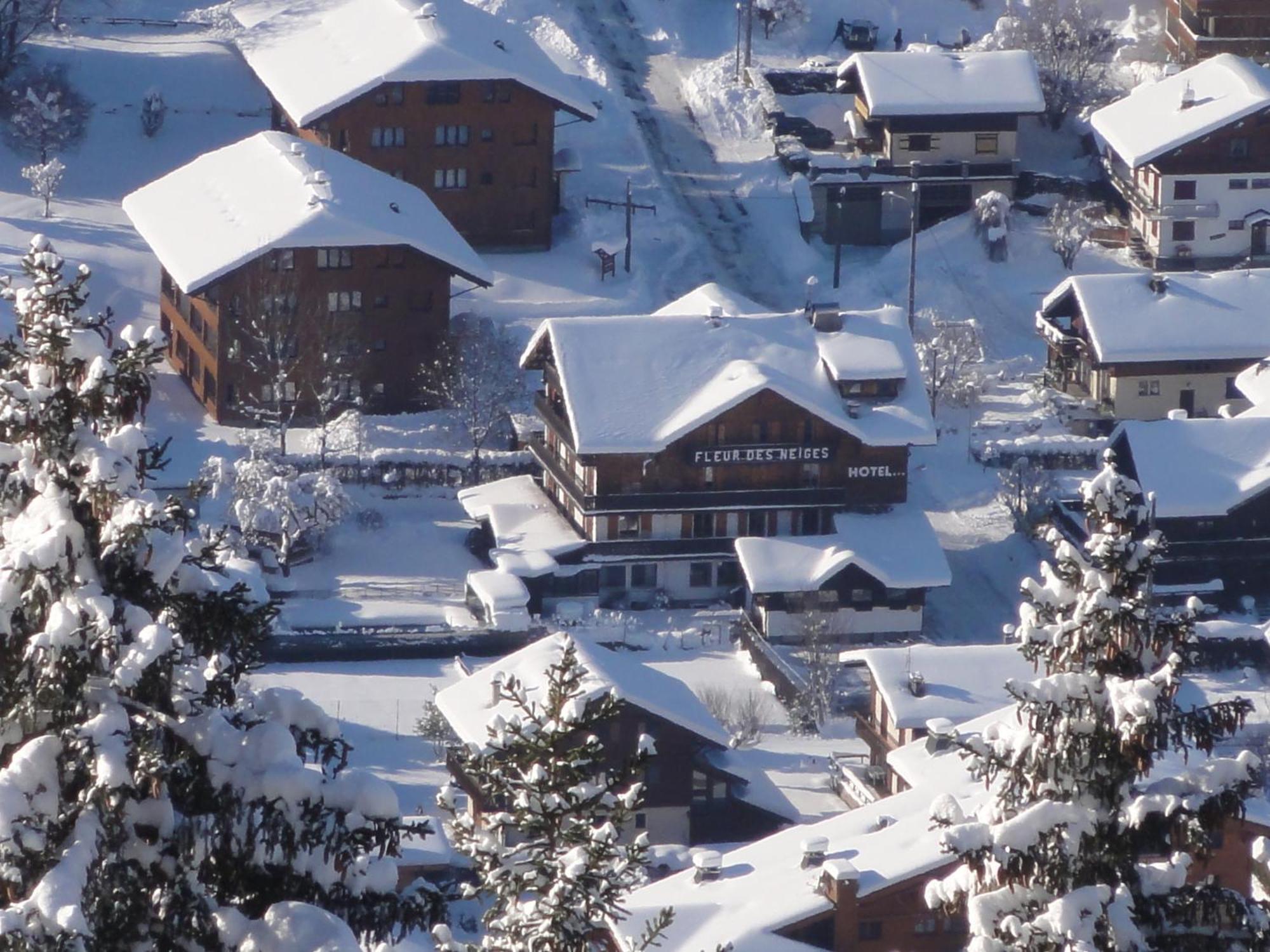 Fleur Des Neiges Hotel Morzine Exterior photo