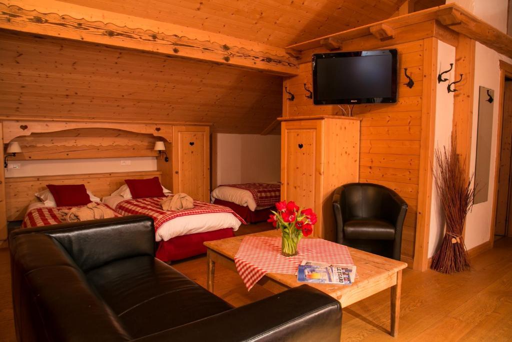 Fleur Des Neiges Hotel Morzine Room photo